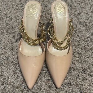 Vine Camuto beige with three gold chain heeled mules